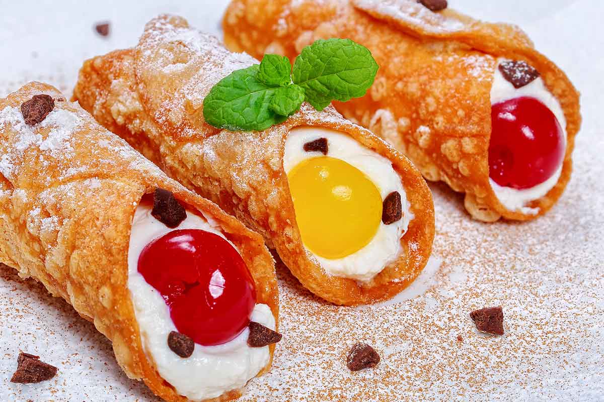 Cannolo siciliano alla ricotta